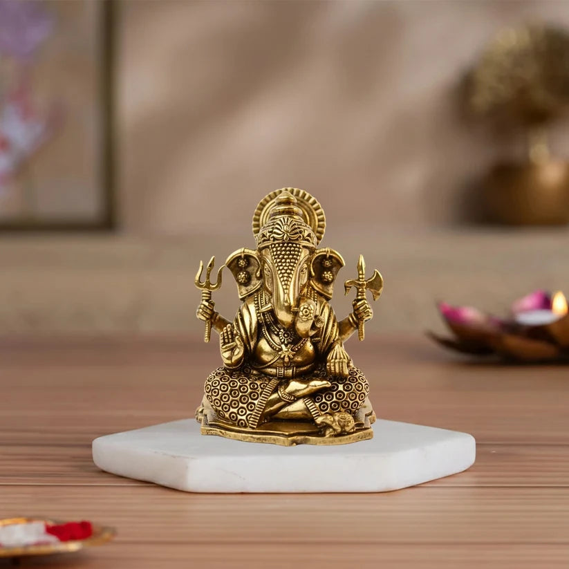 Premium Brass Dagdusheth Ganesha Idol